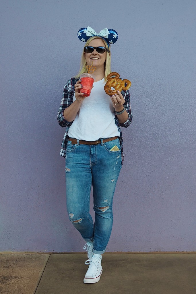 Walt Disney Instagram Locations Purple Wall